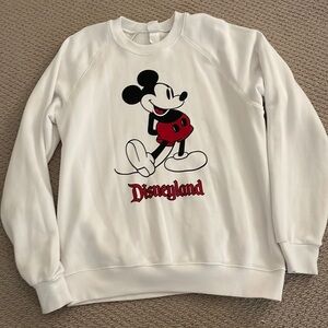 Disneyland Mickey Classic Sweatshirt Size M.
